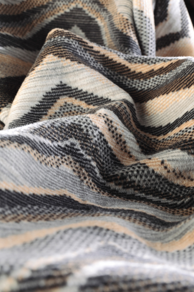 Biederlack Wohn- und Kuscheldecke 'Wild Lines' 150 x 200 cm Grau